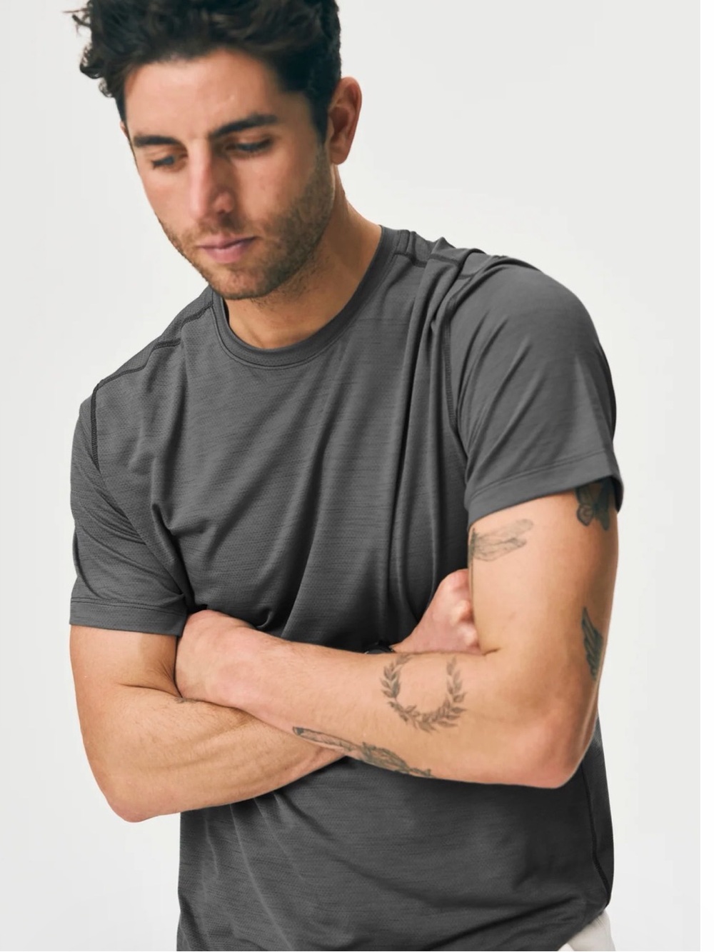TEN THOUSAND MEN’S INTERVAL TRAINING T-SHIRT PERFORMANCE TEE SIZE SMALL NWOT